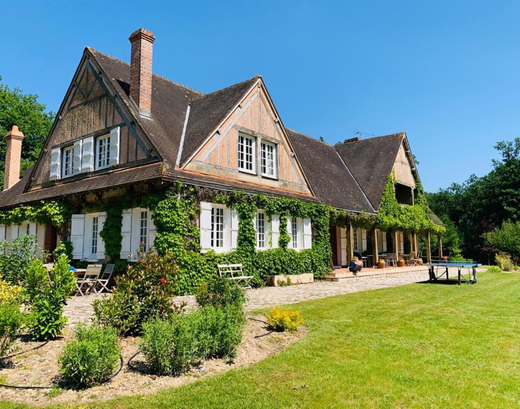 Les Vieux Guays Bed & Breakfast Cerdon  Exterior foto