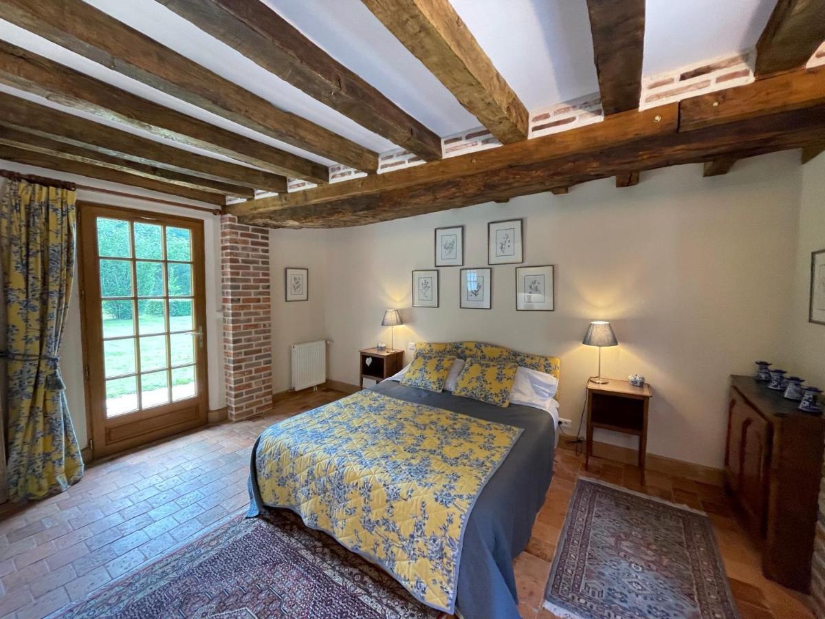 Les Vieux Guays Bed & Breakfast Cerdon  Exterior foto